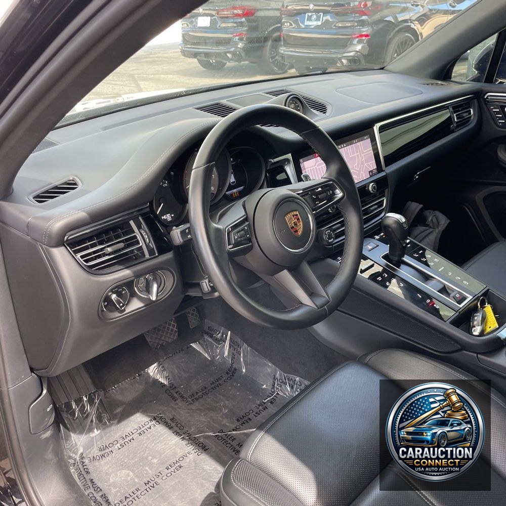 2024 Porsche Macan S
