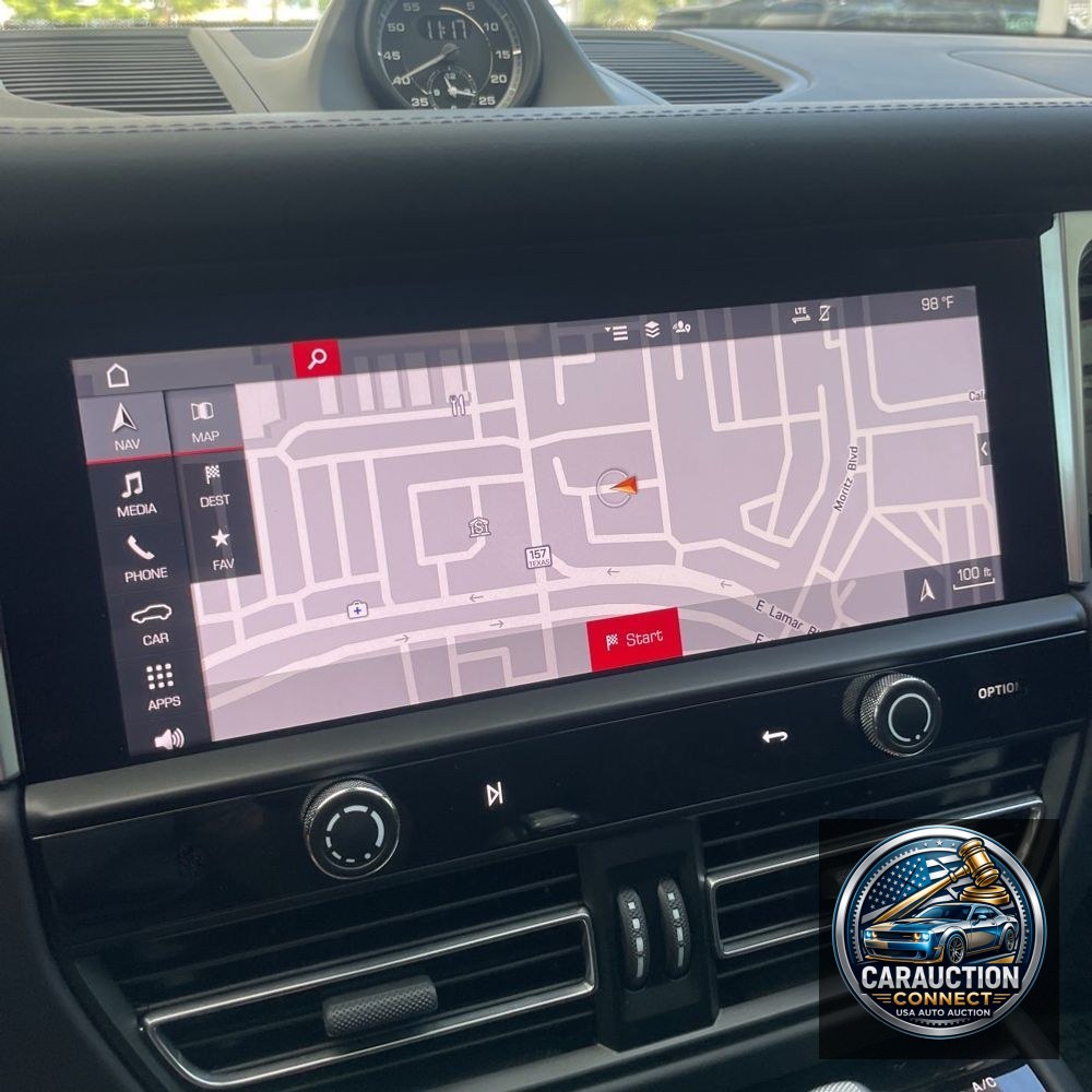 2024 Porsche Macan S
