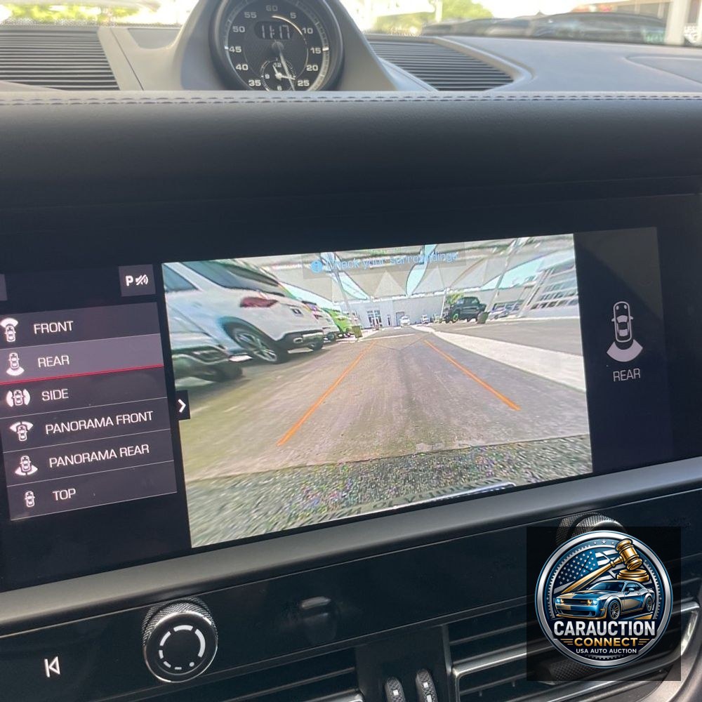 2024 Porsche Macan S