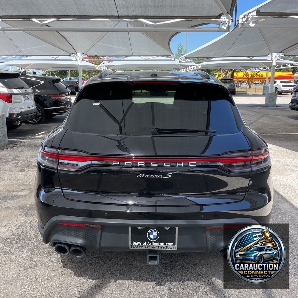 2024 Porsche Macan S