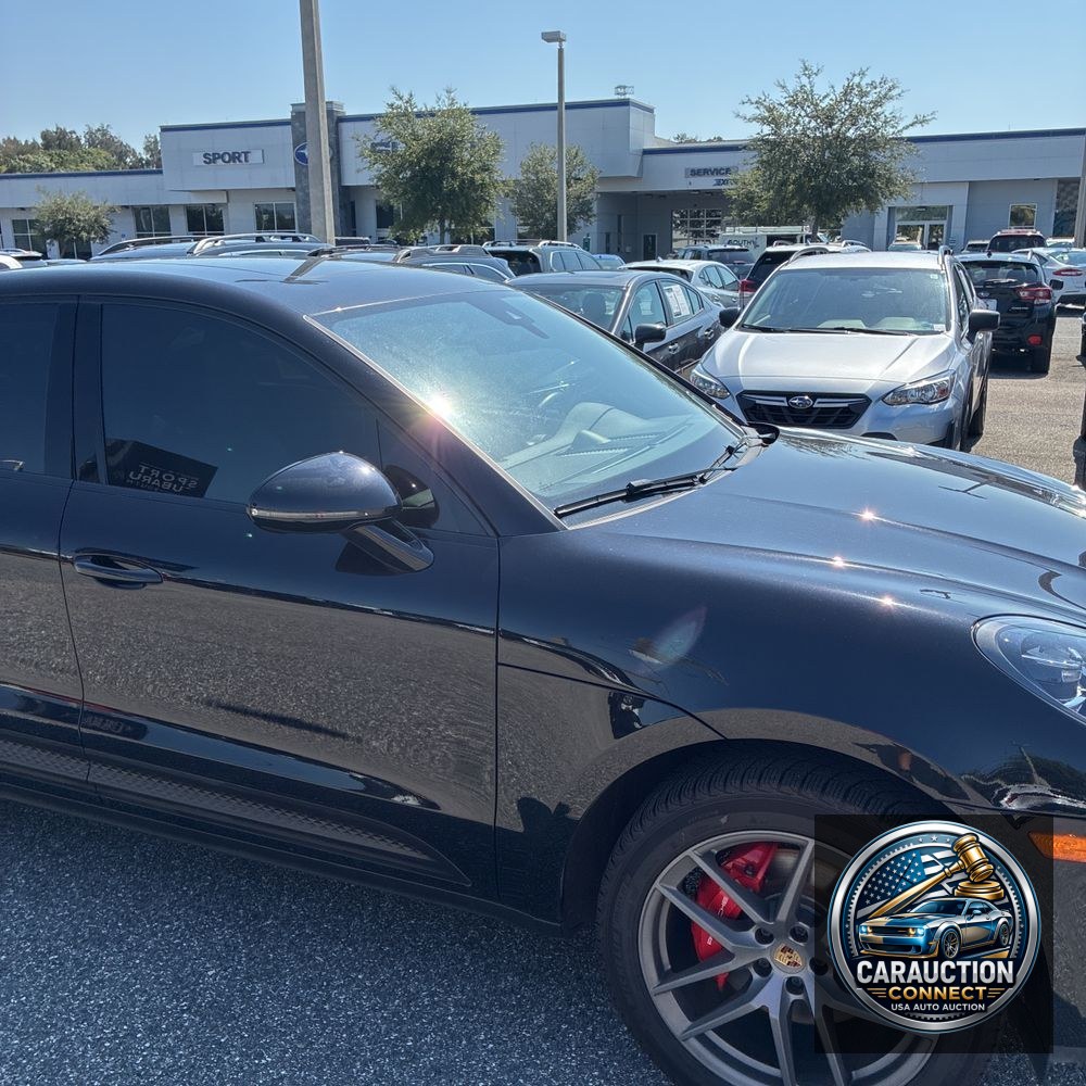 2022 Porsche Macan S