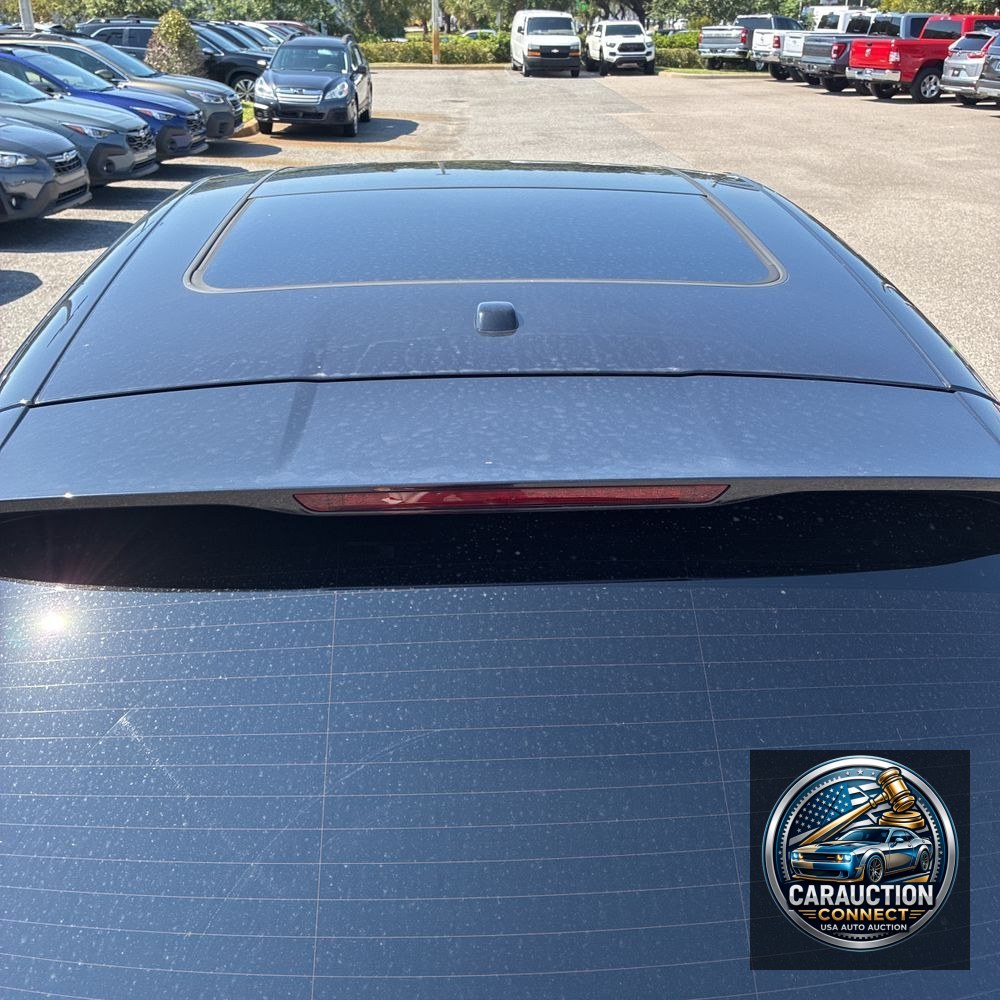 2022 Porsche Macan S