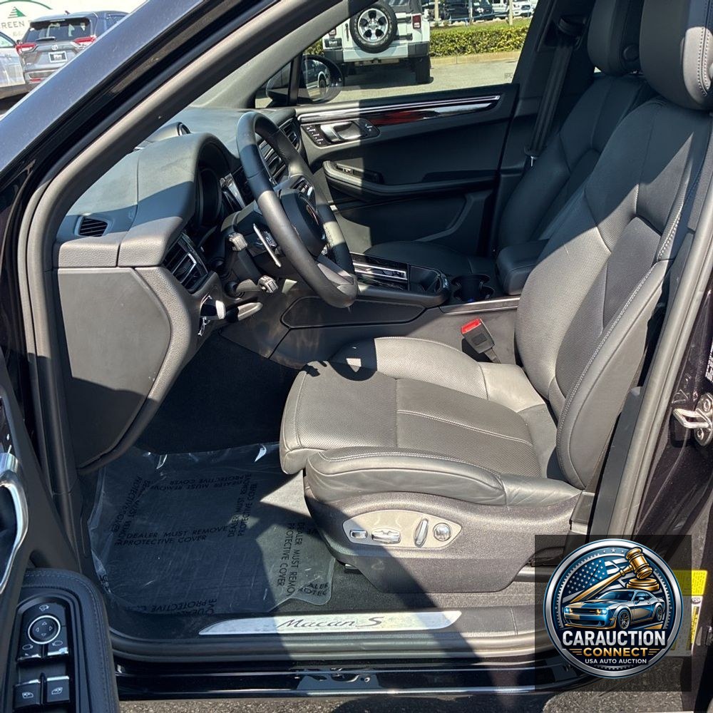 2022 Porsche Macan S