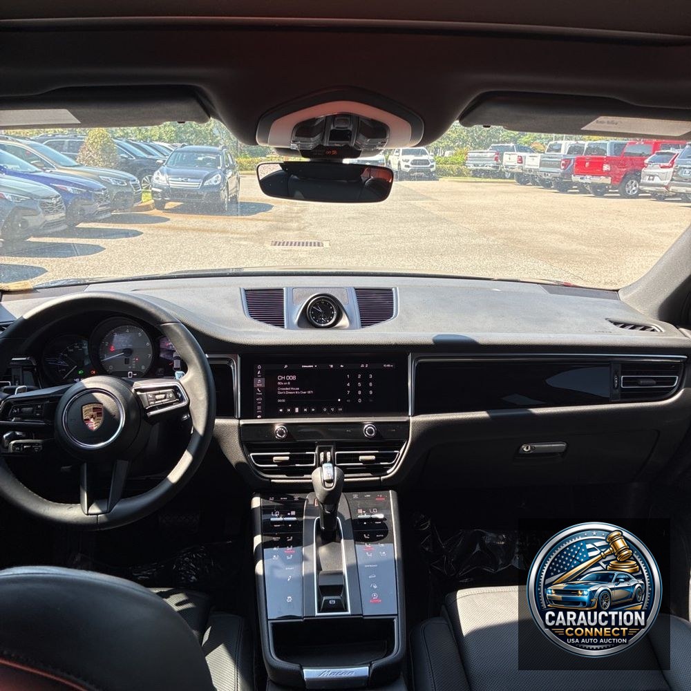 2022 Porsche Macan S