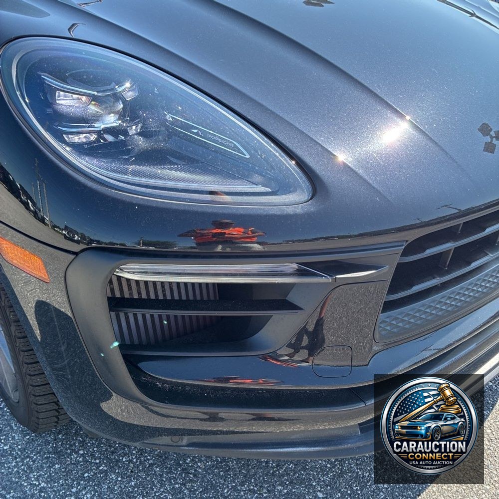 2022 Porsche Macan S