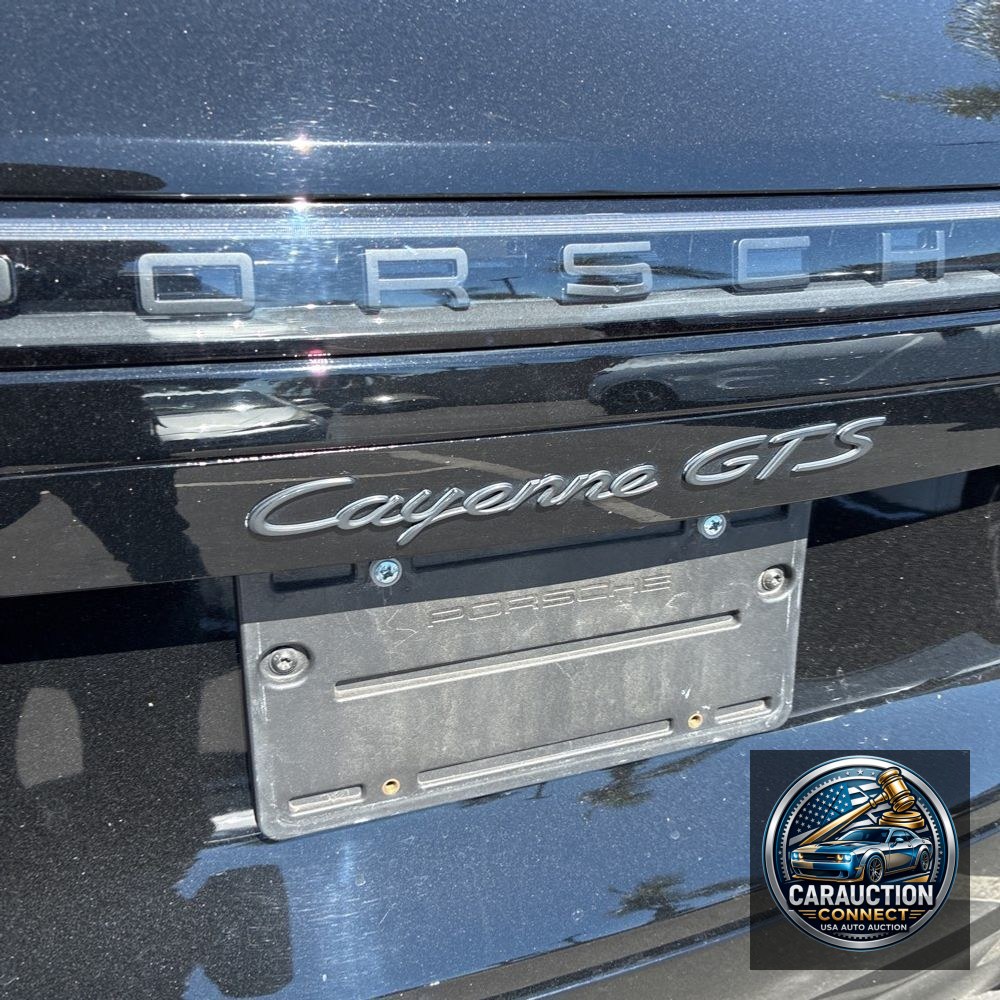 2023 Porsche Cayenne GTS