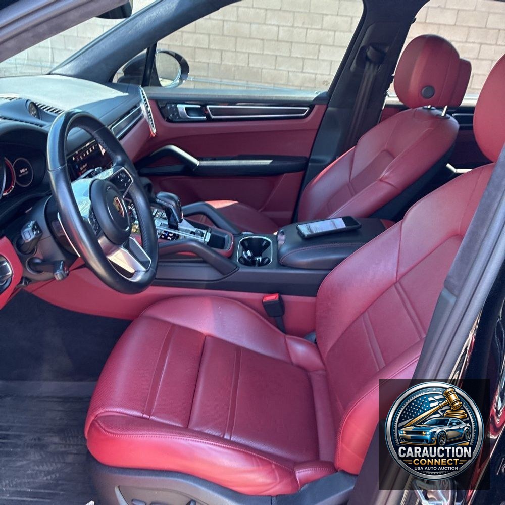 2023 Porsche Cayenne GTS