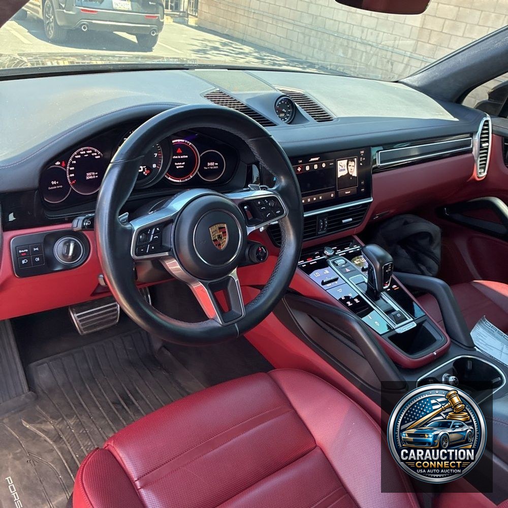 2023 Porsche Cayenne GTS