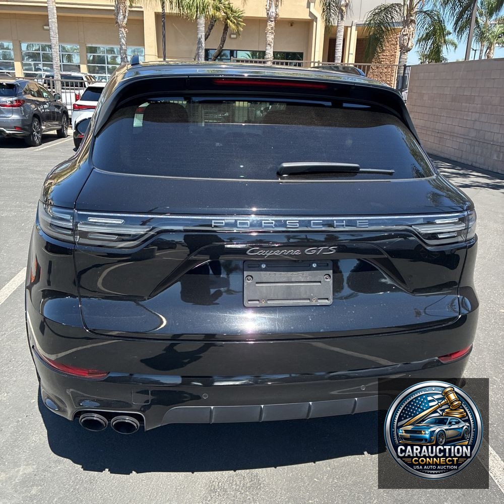 2023 Porsche Cayenne GTS