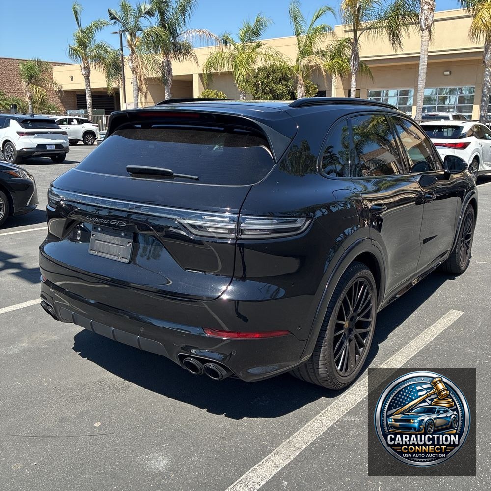 2023 Porsche Cayenne GTS
