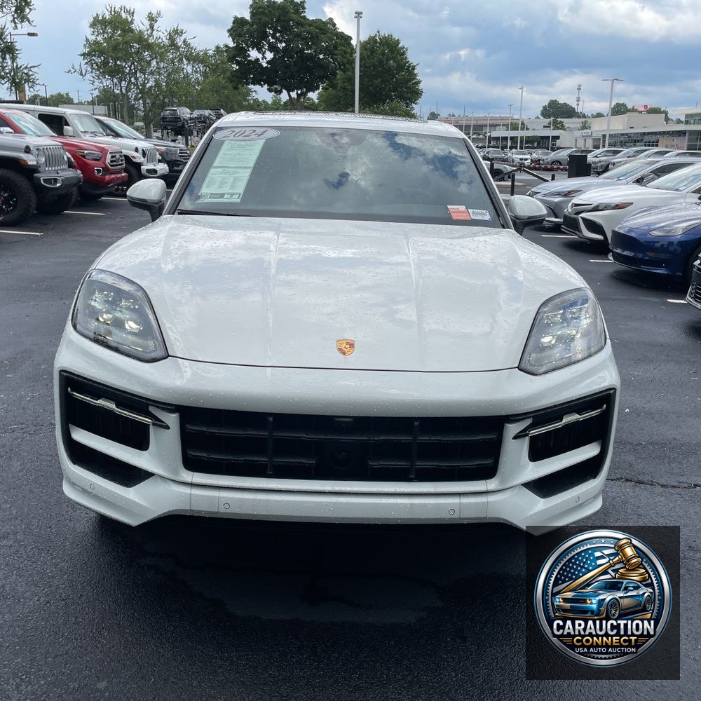 2024 Porsche Cayenne S