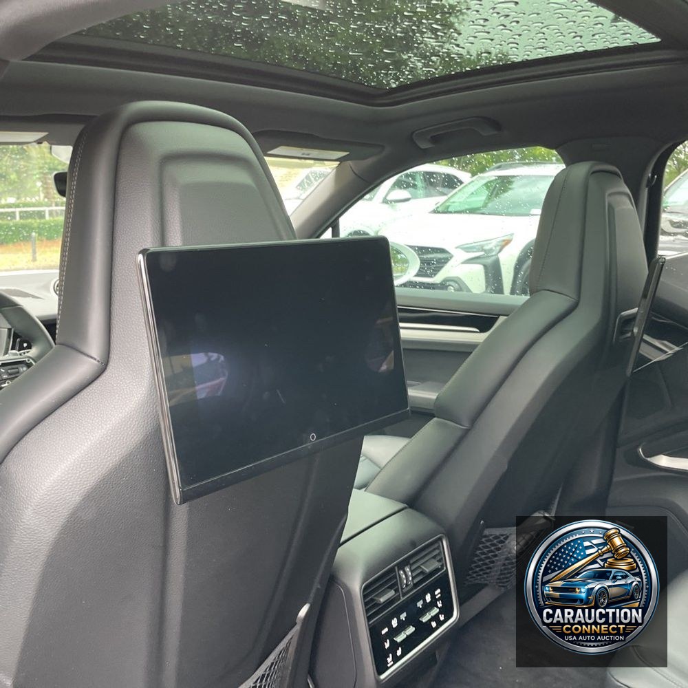 2024 Porsche Cayenne S