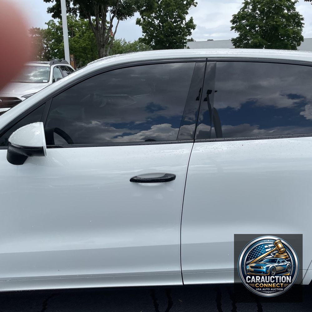2024 Porsche Cayenne S