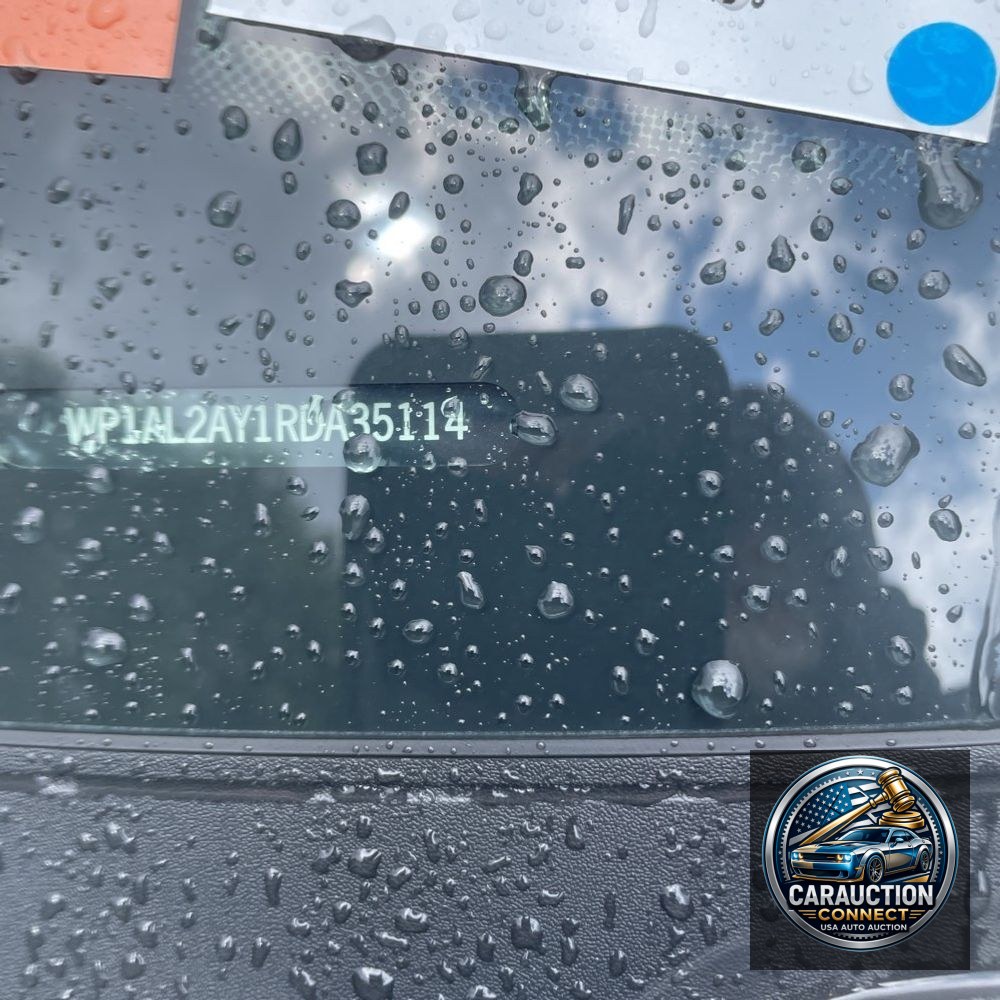 2024 Porsche Cayenne S