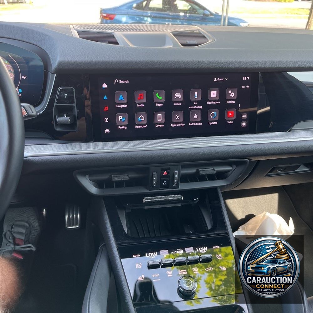 2024 Porsche Cayenne S