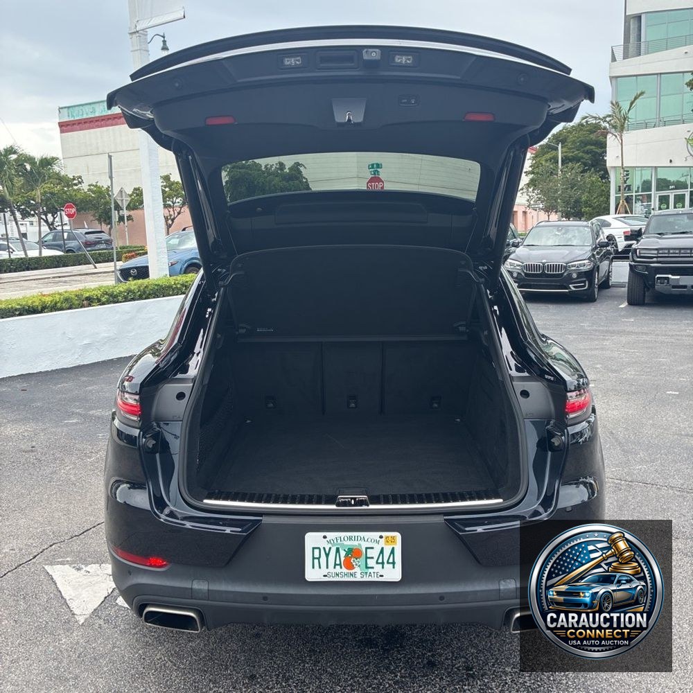 2021 Porsche Cayenne Coupe
