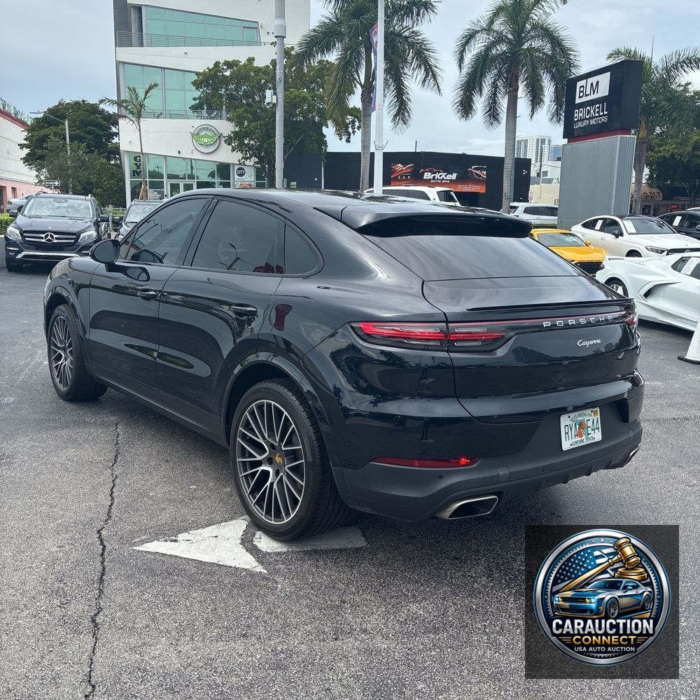 2021 Porsche Cayenne Coupe