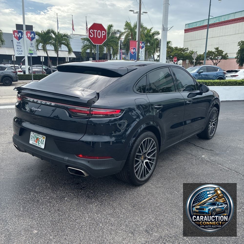 2021 Porsche Cayenne Coupe