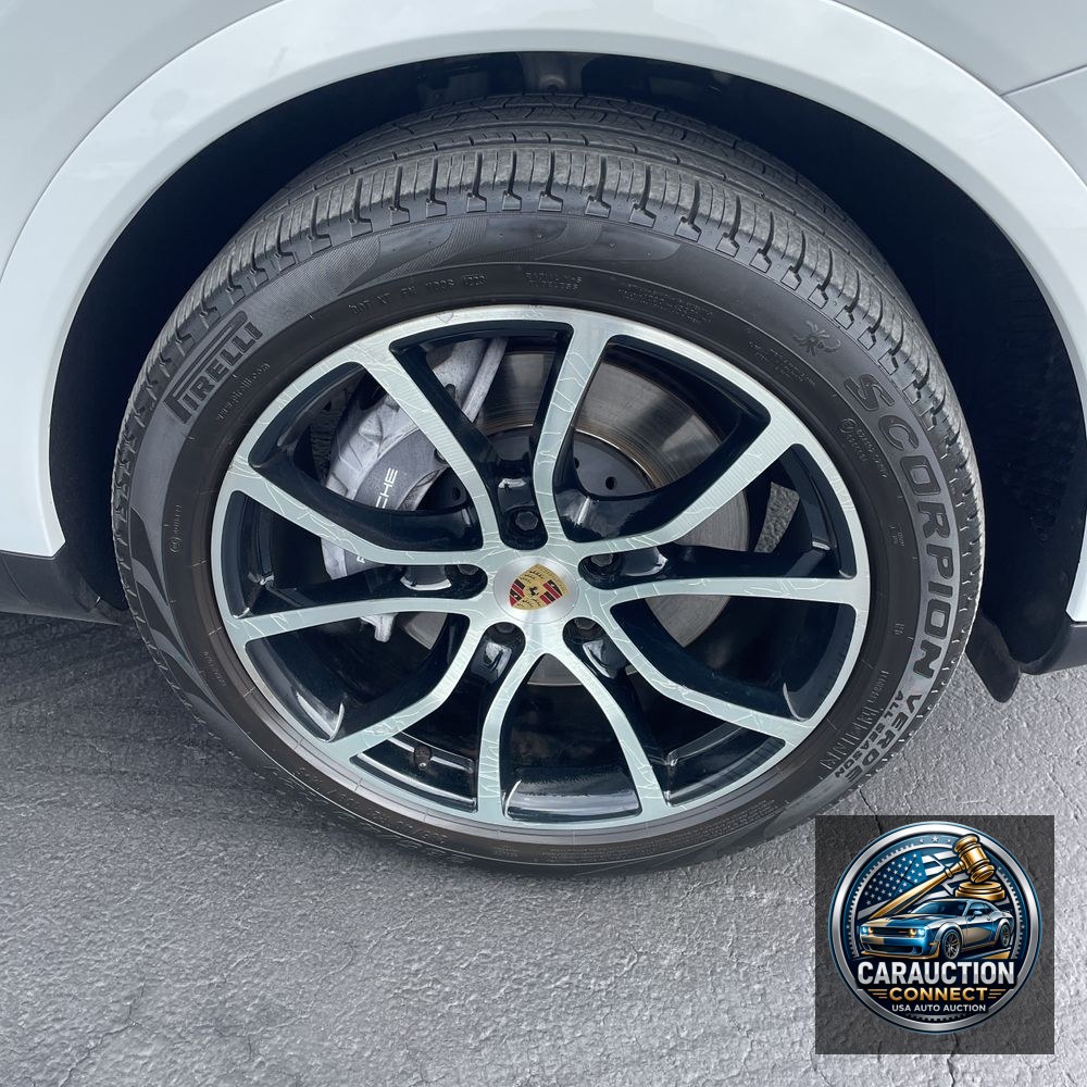 2022 Porsche Cayenne Coupe