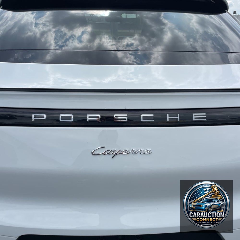 2022 Porsche Cayenne Coupe