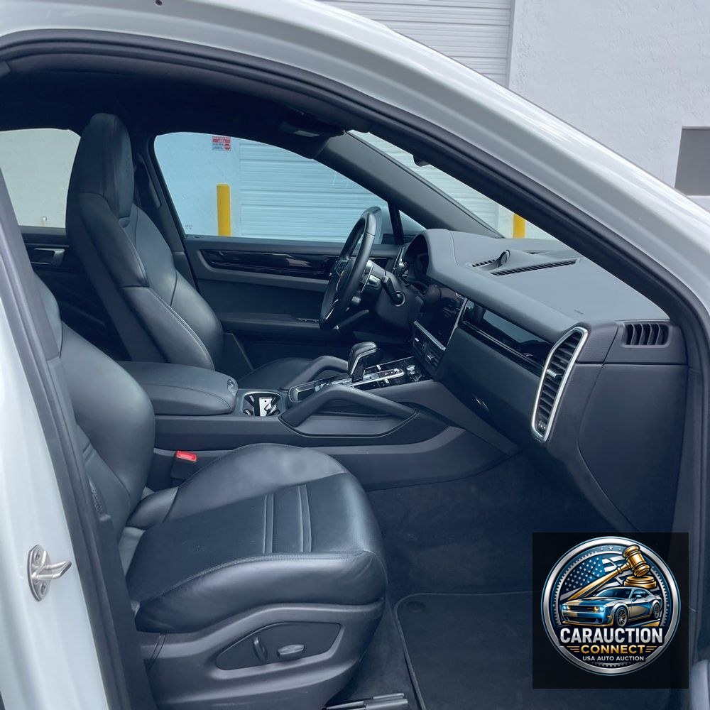 2022 Porsche Cayenne Coupe