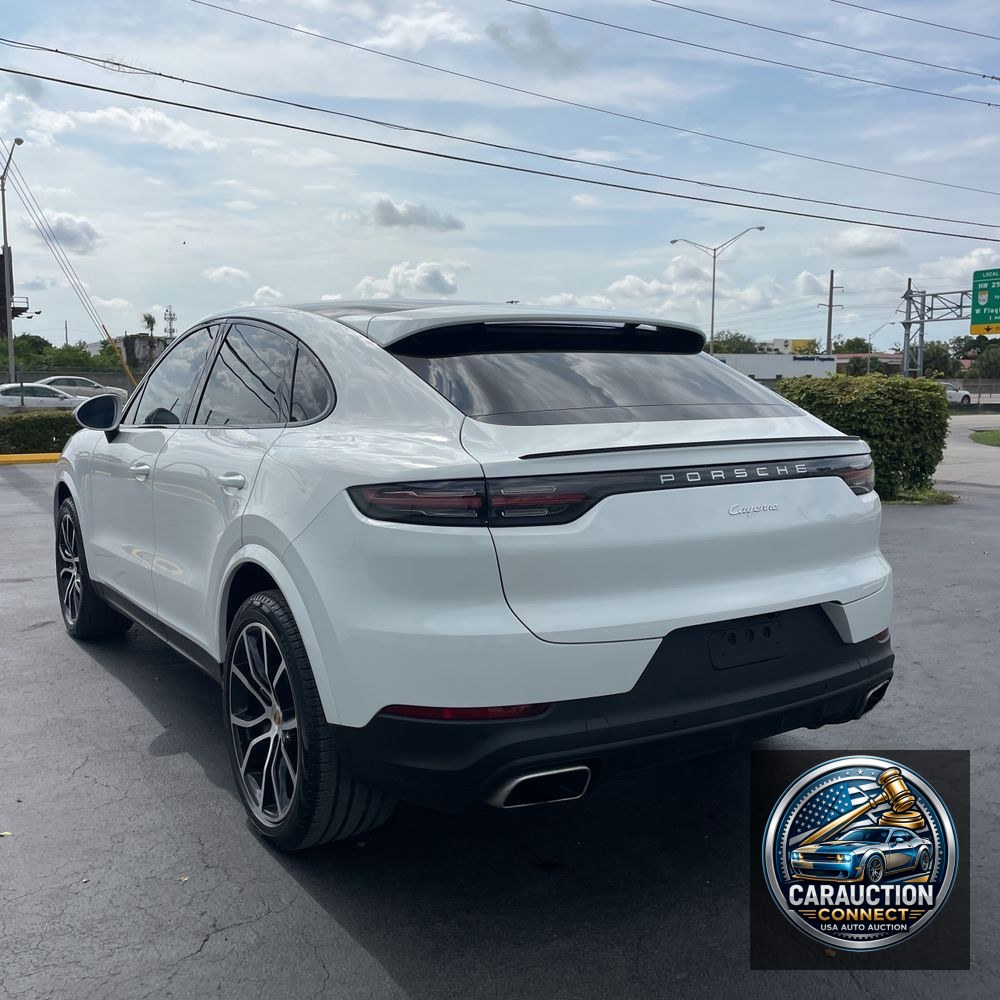 2022 Porsche Cayenne Coupe