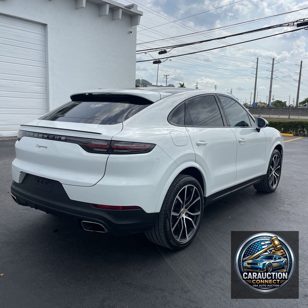 2022 Porsche Cayenne Coupe