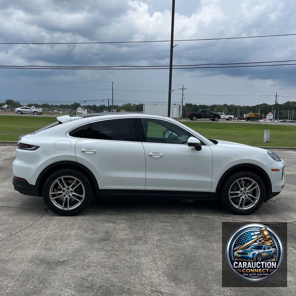 2024 Porsche Cayenne Coupe