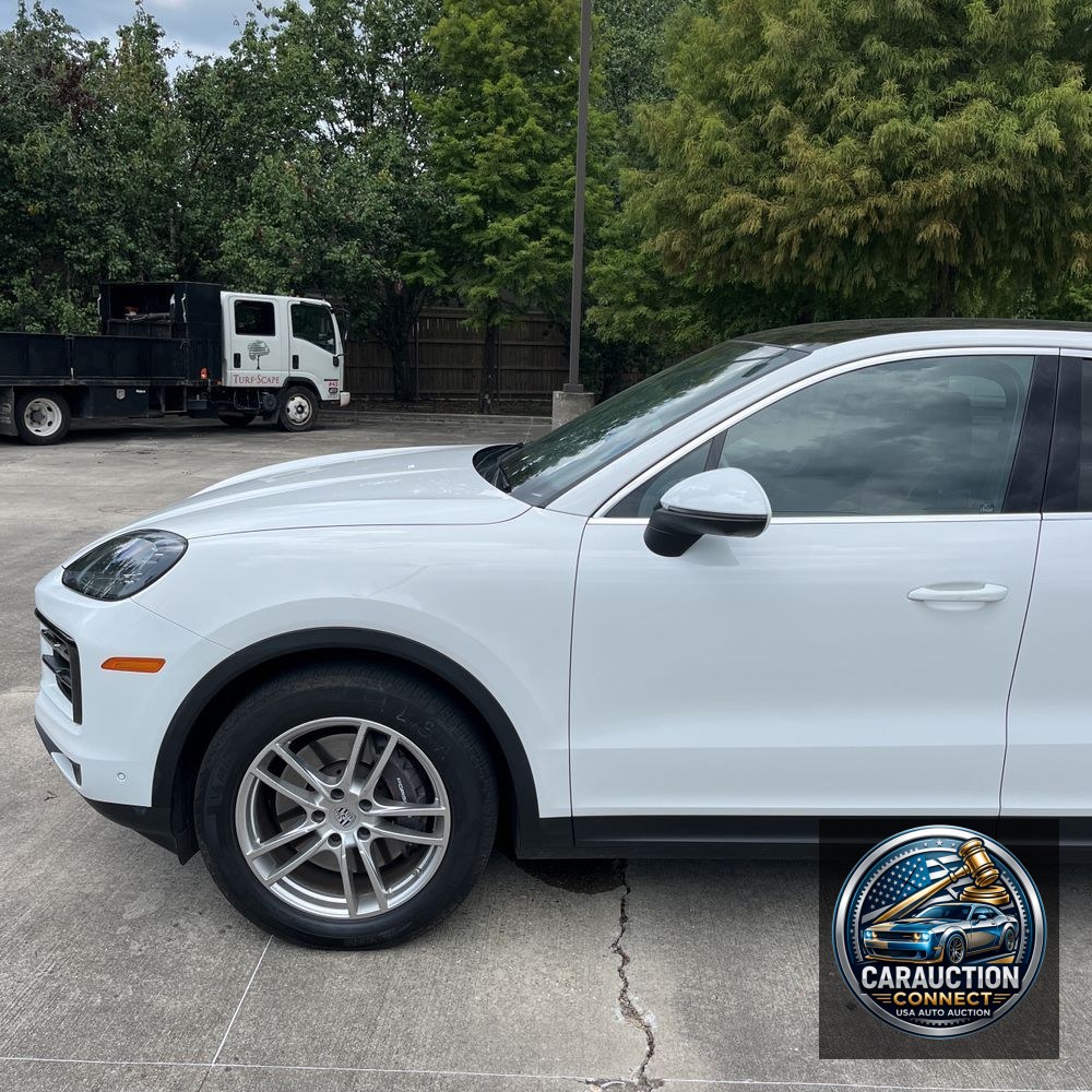 2024 Porsche Cayenne Coupe