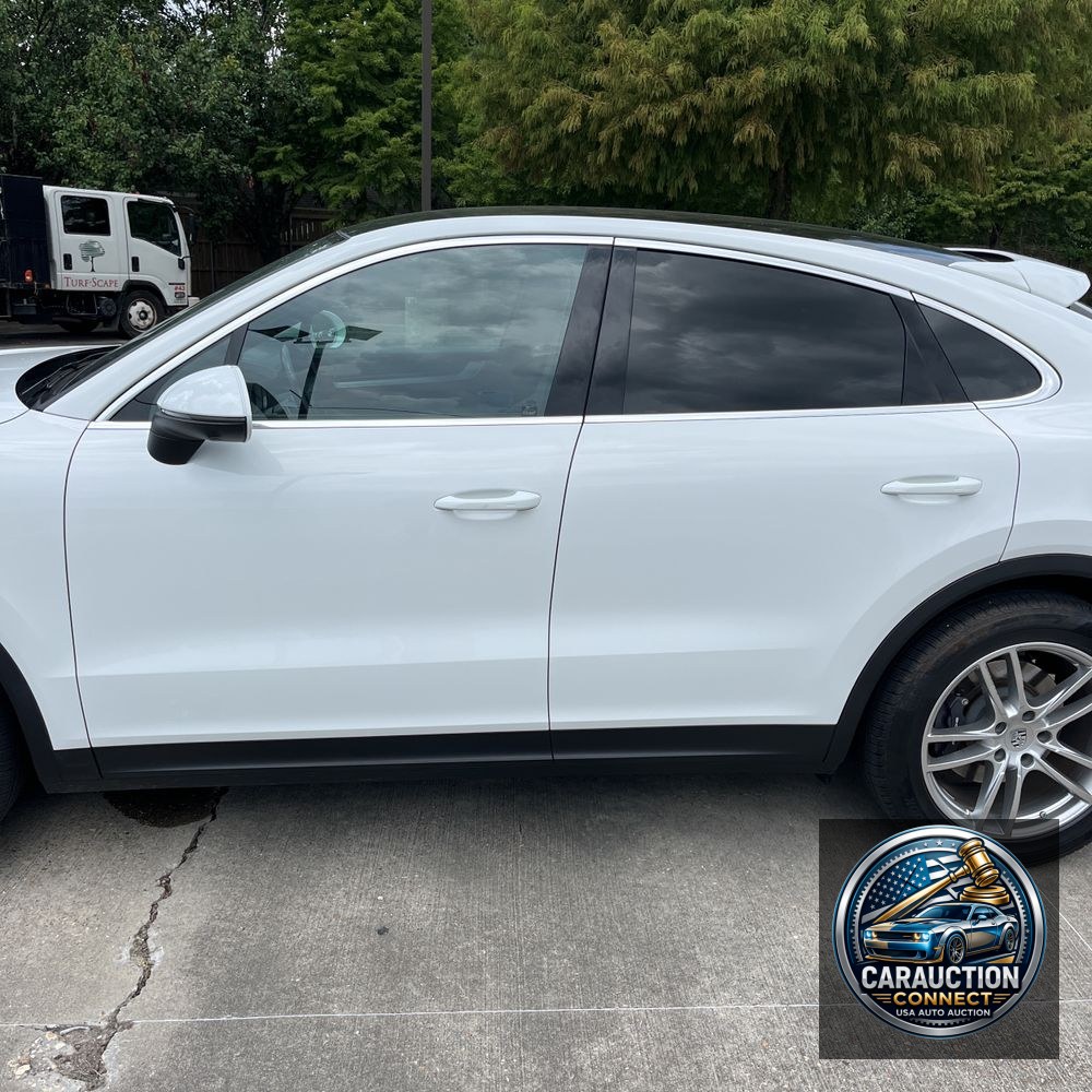 2024 Porsche Cayenne Coupe