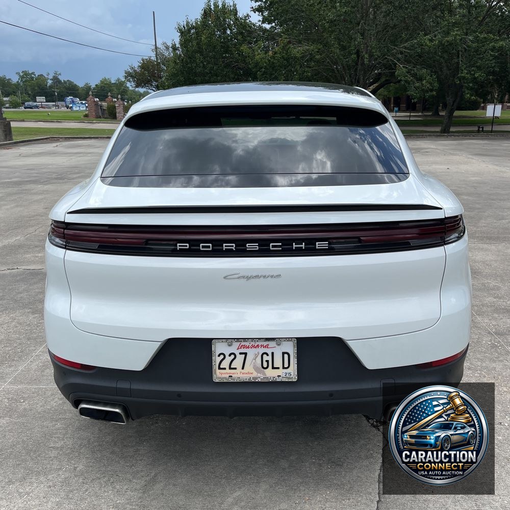 2024 Porsche Cayenne Coupe