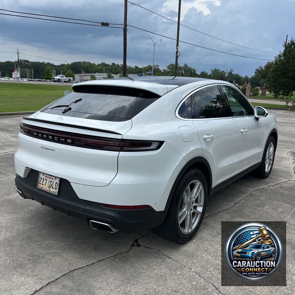 2024 Porsche Cayenne Coupe