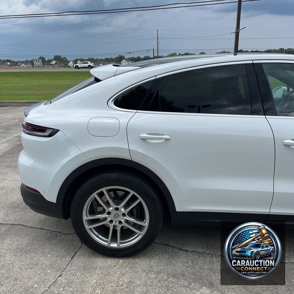 2024 Porsche Cayenne Coupe