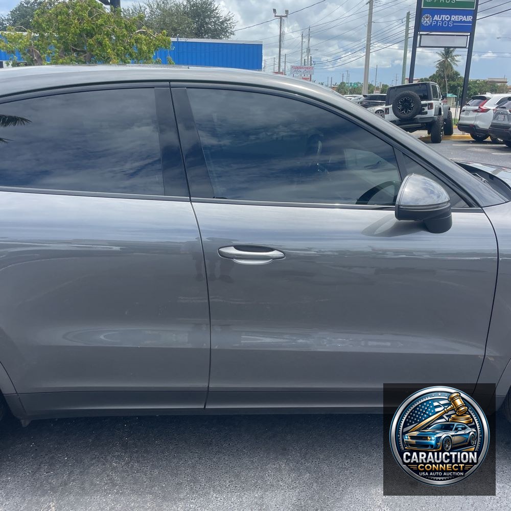 2021 Porsche Cayenne Coupe