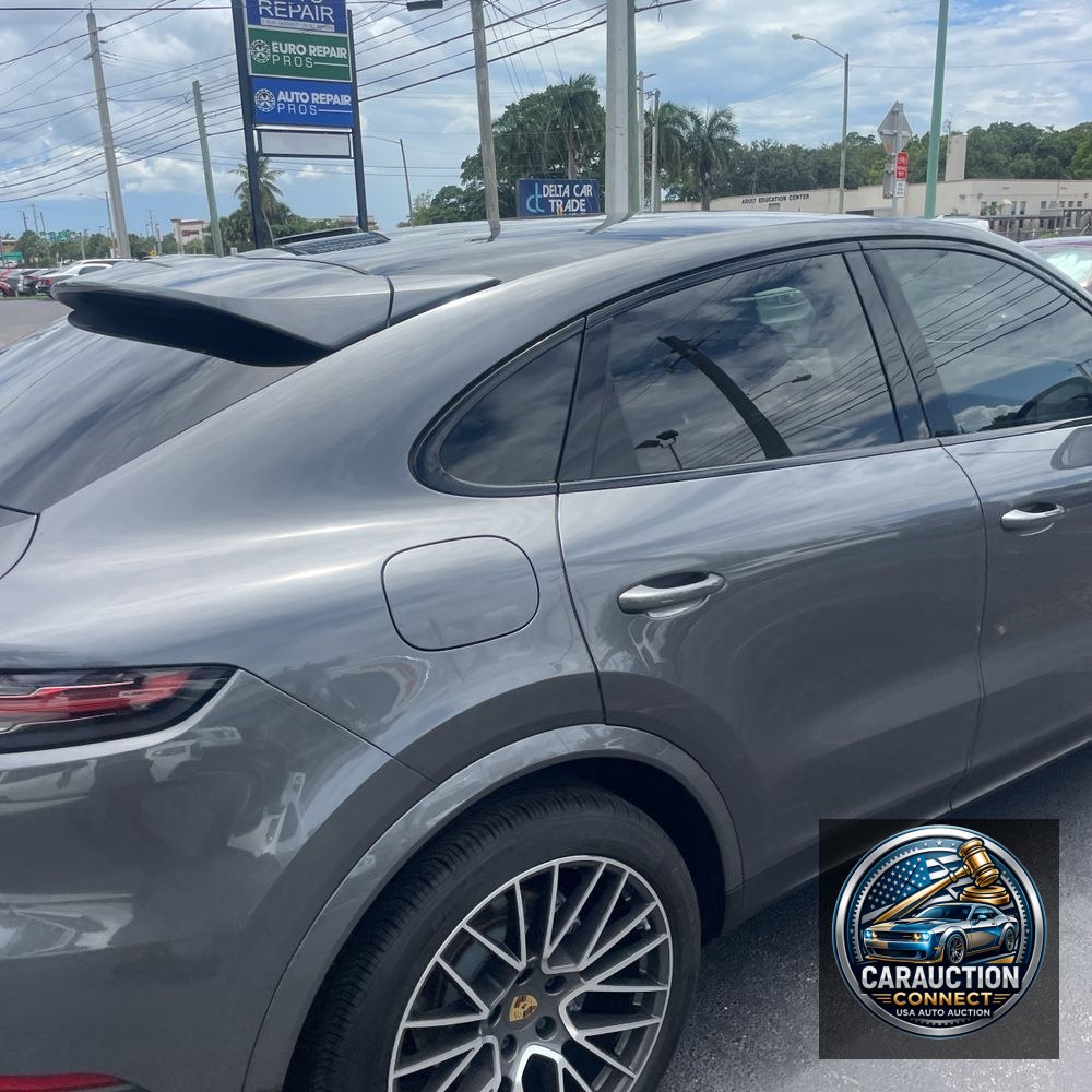 2021 Porsche Cayenne Coupe