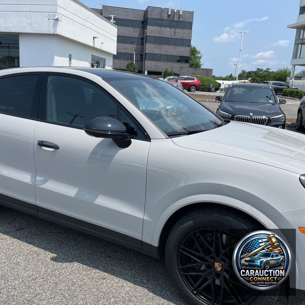 2025 Porsche Cayenne Coupe