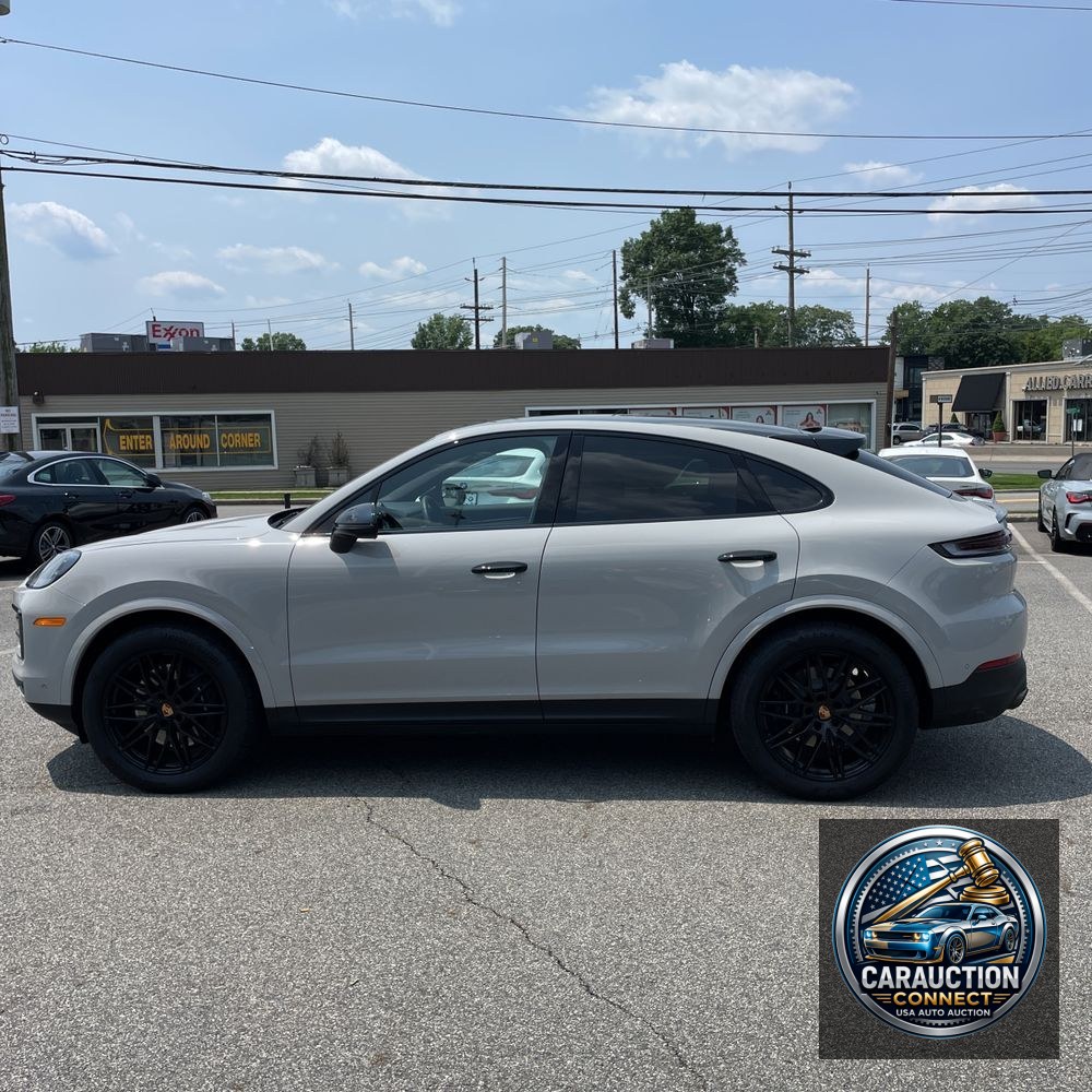 2025 Porsche Cayenne Coupe
