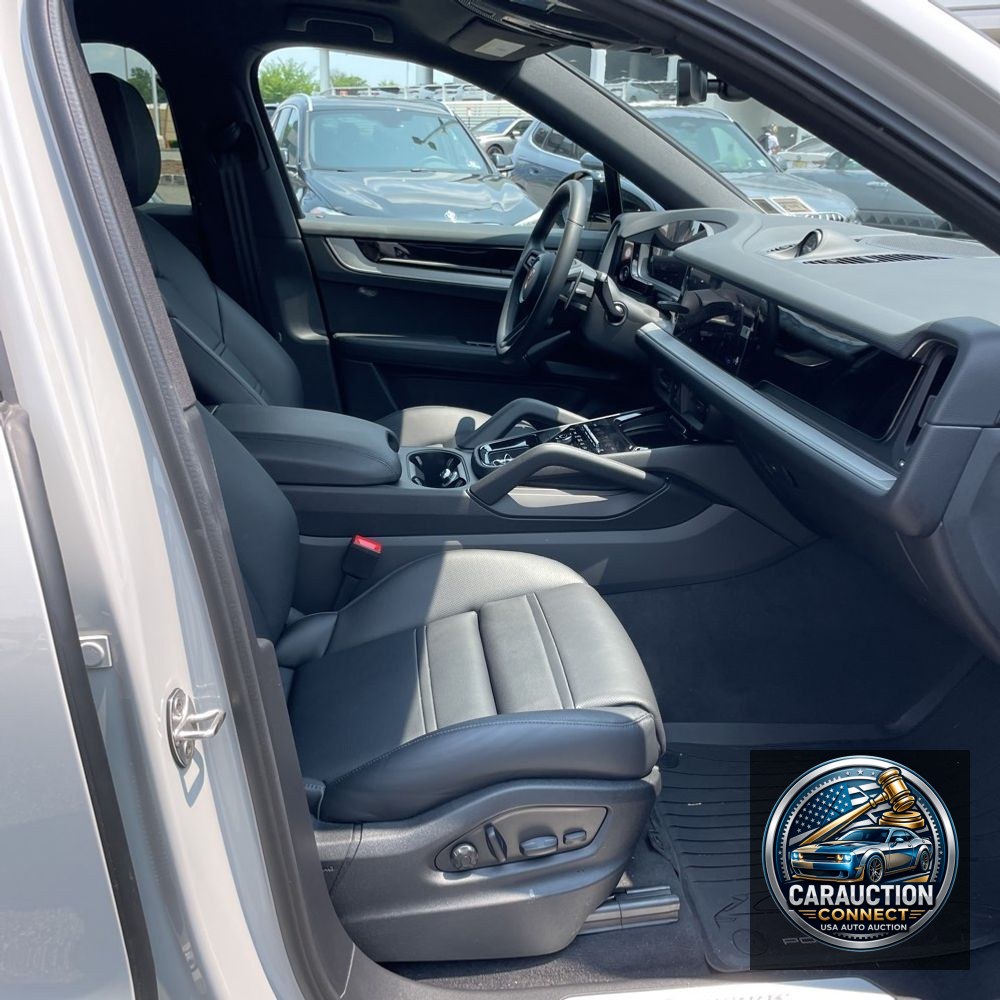 2025 Porsche Cayenne Coupe