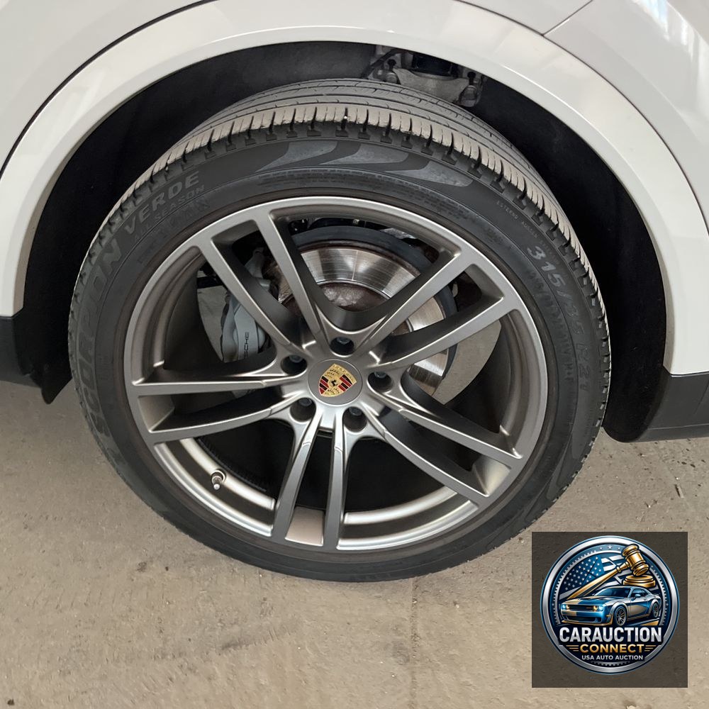 2020 Porsche Cayenne S Coupe