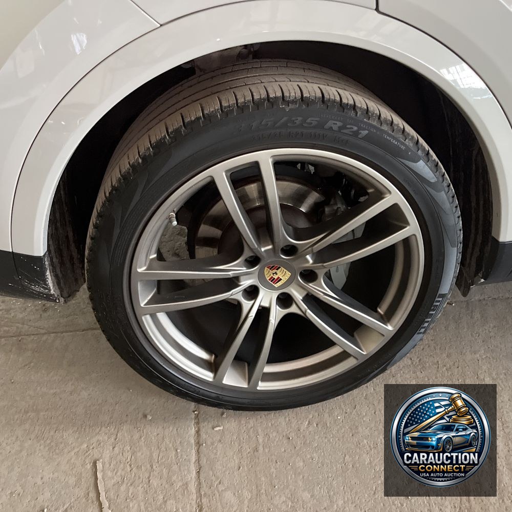 2020 Porsche Cayenne S Coupe