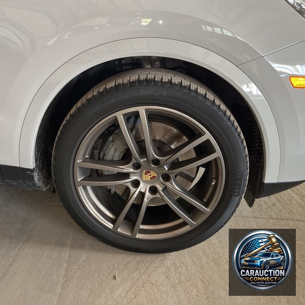 2020 Porsche Cayenne S Coupe