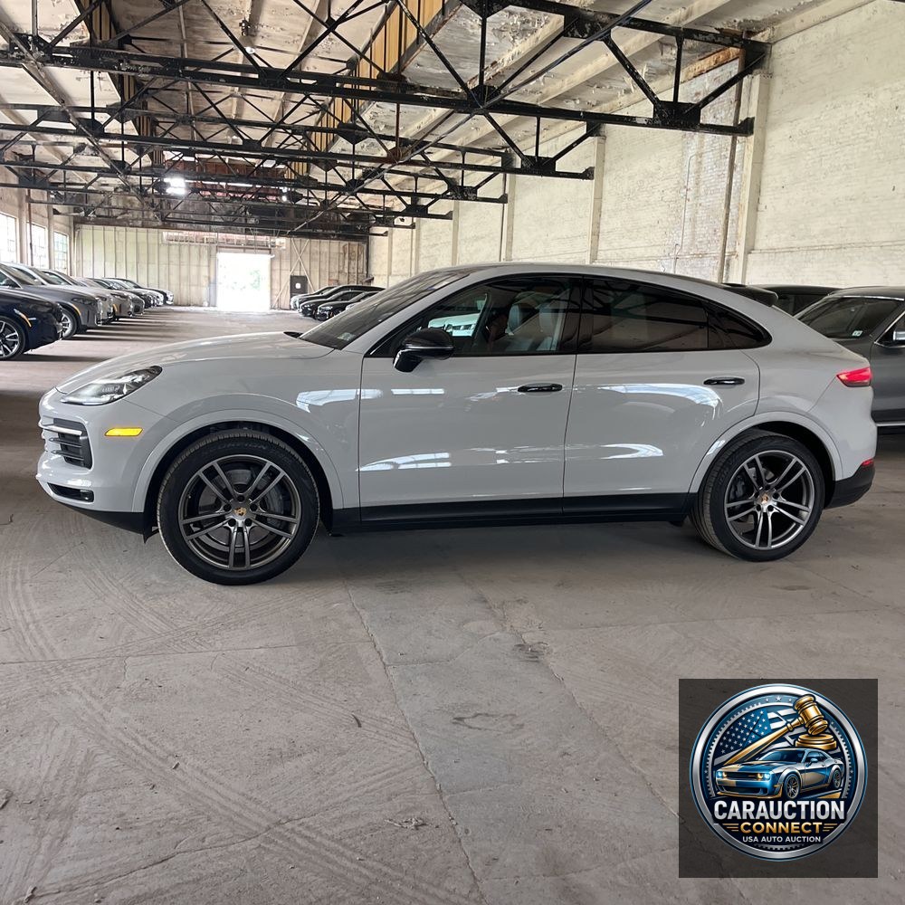 2020 Porsche Cayenne S Coupe