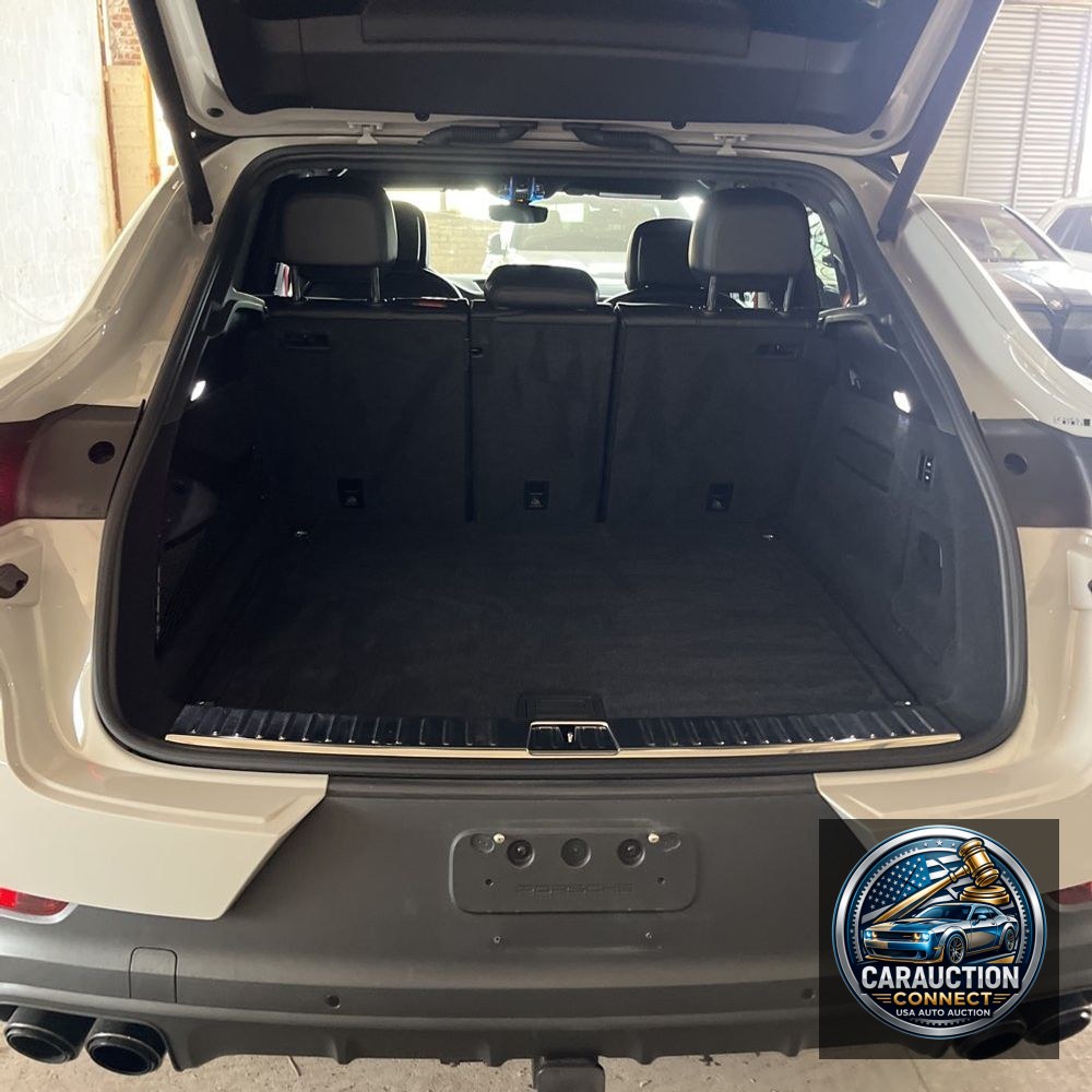 2020 Porsche Cayenne S Coupe