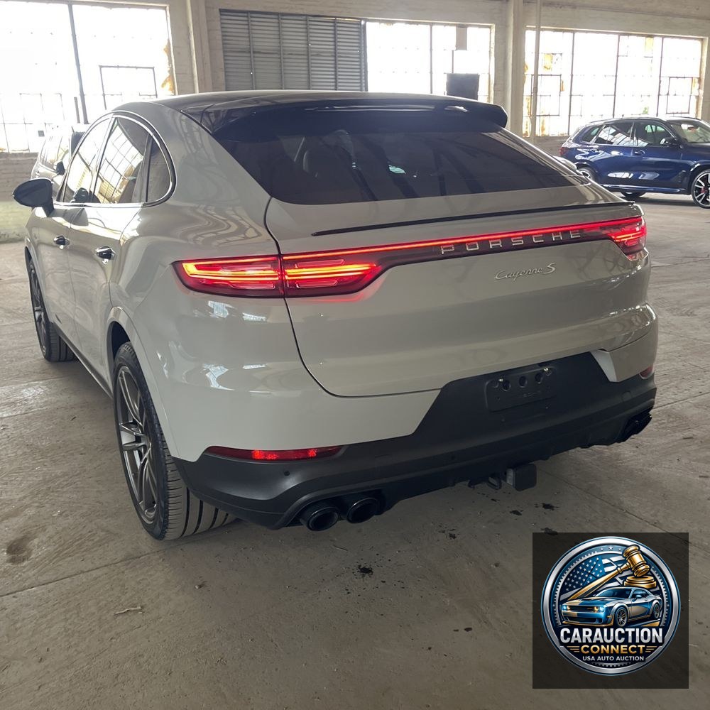 2020 Porsche Cayenne S Coupe