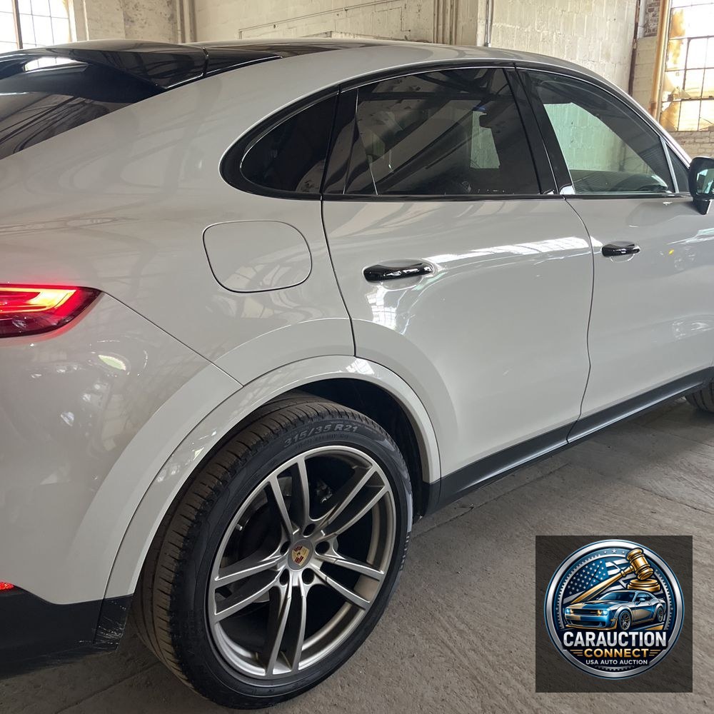 2020 Porsche Cayenne S Coupe