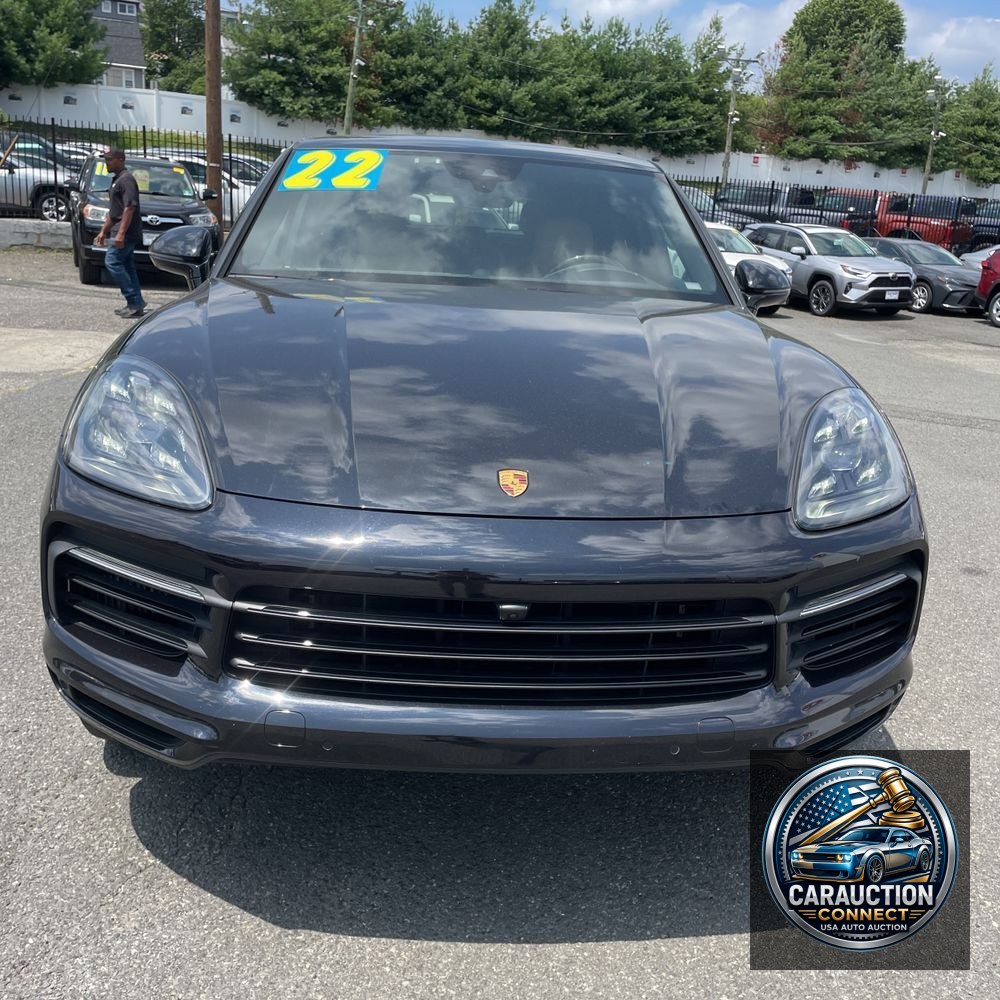 2022 Porsche Cayenne S Platinum Edition