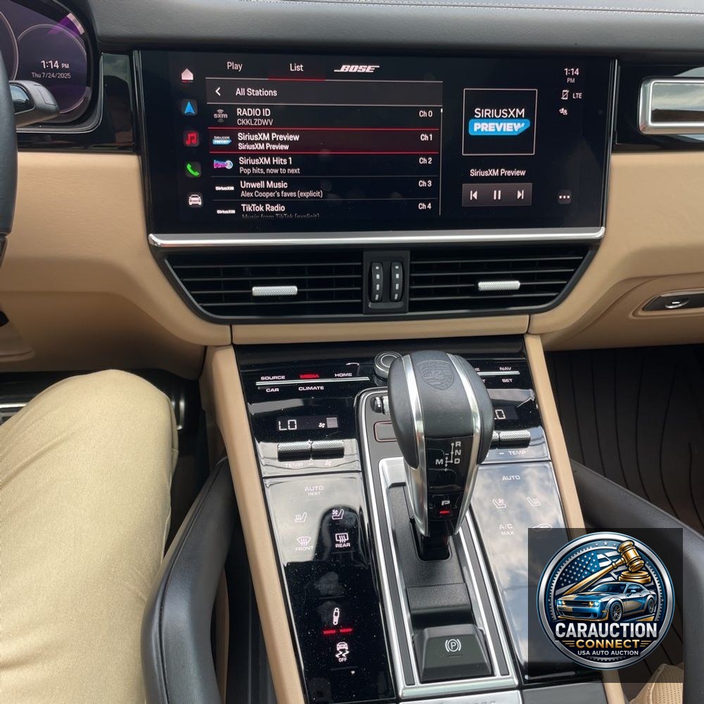 2022 Porsche Cayenne S Platinum Edition