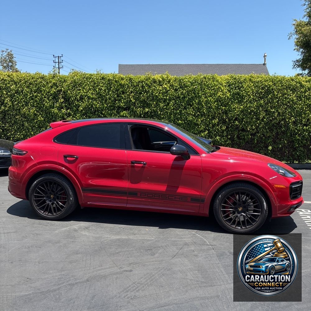 2021 Porsche Cayenne GTS Coupe
