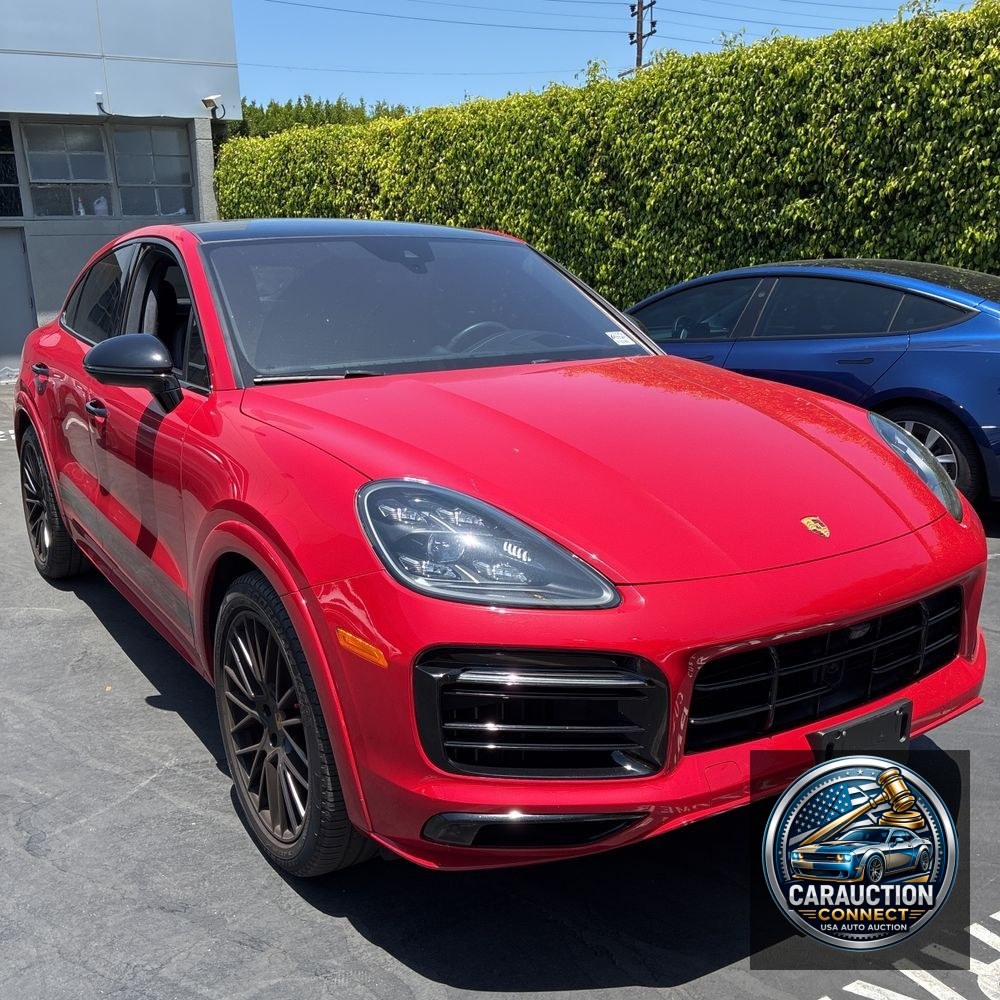 2021 Porsche Cayenne GTS Coupe