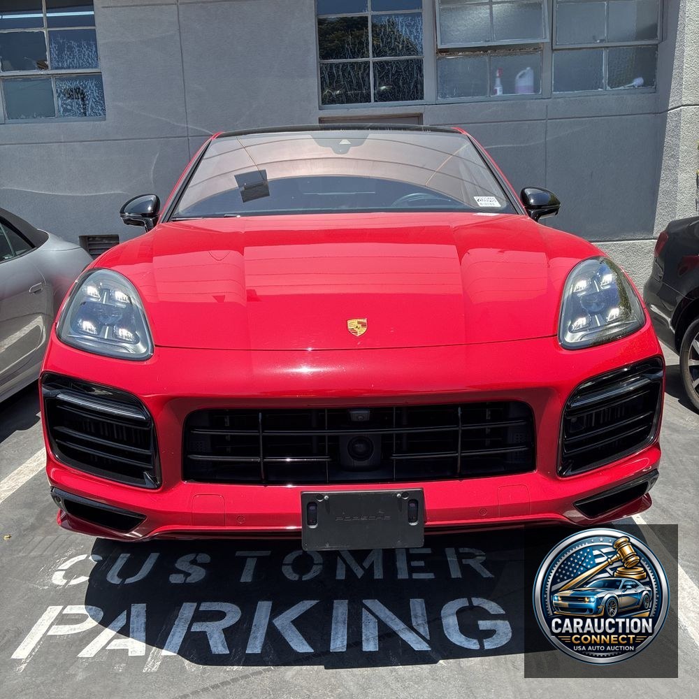 2021 Porsche Cayenne GTS Coupe